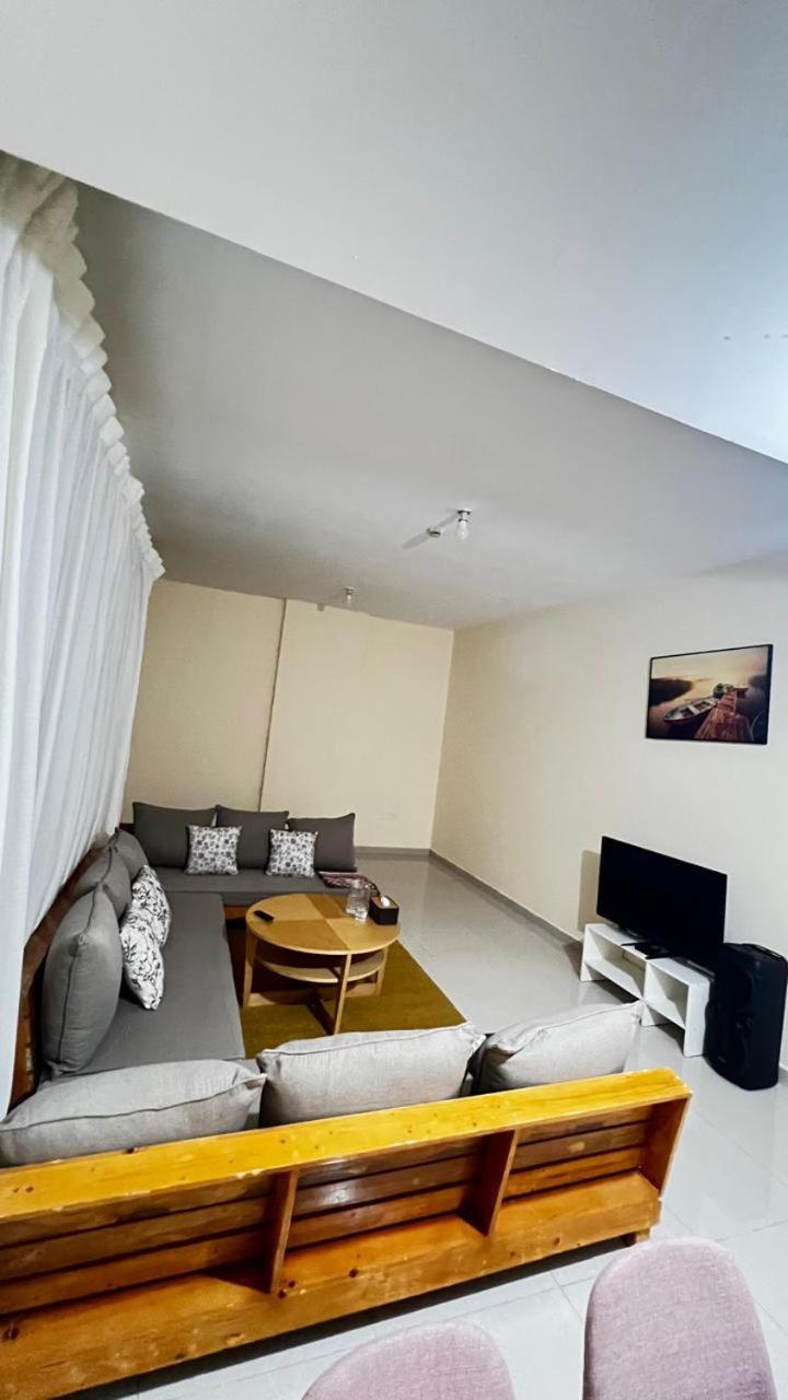 Apartment Rest House Hostel *