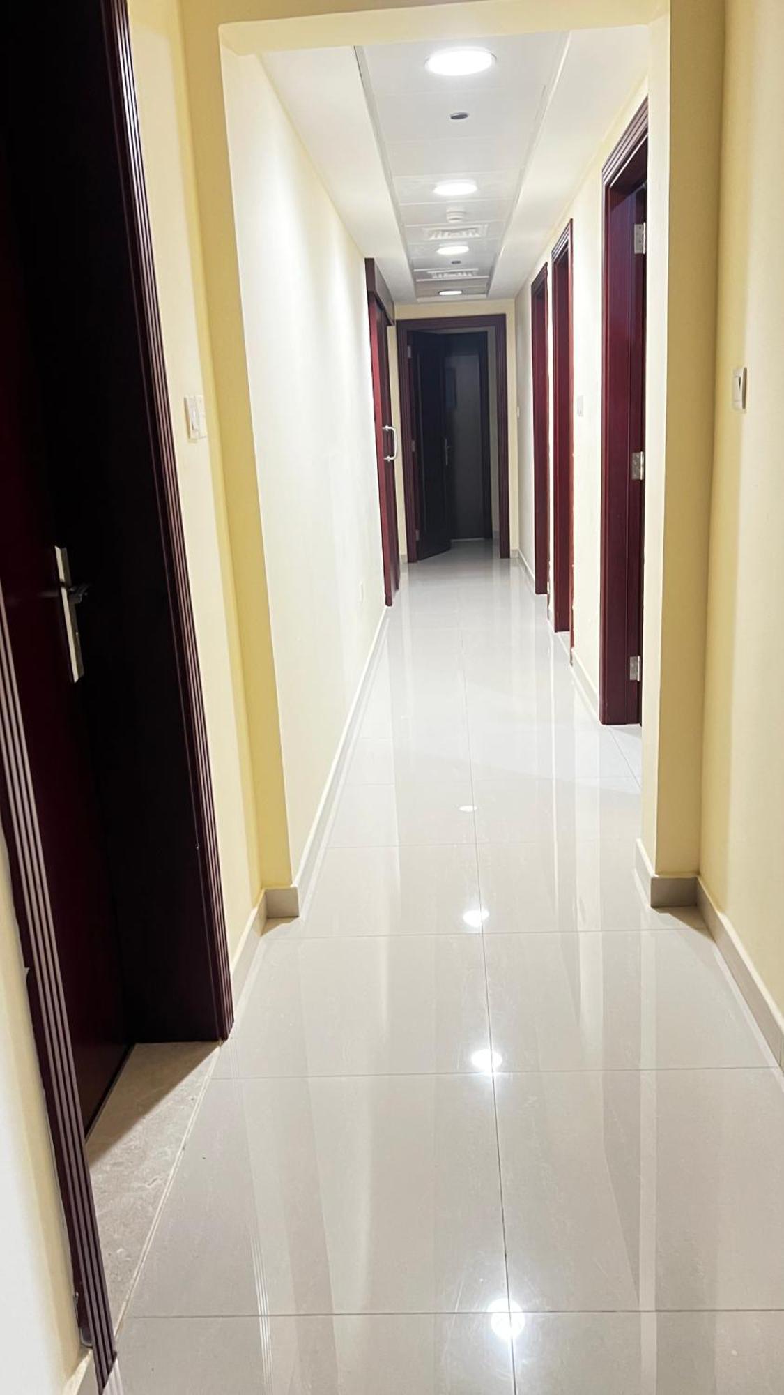 Rest House Hostel Apartment *