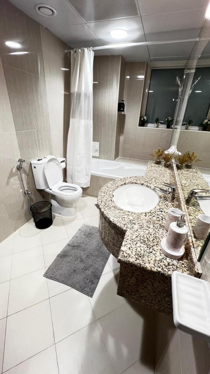 Rest House Hostel Apartment Abu Dhabi