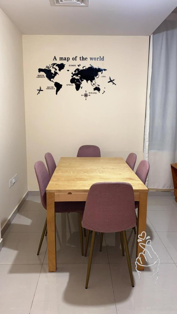 Rest House Hostel Apartment